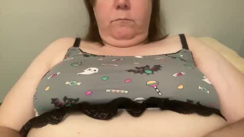 Snapshot of kylorencat chatting on 01/10/26, 07:21 KYLO online show from 01/10/26, 07:21