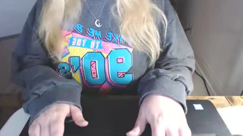 Snapshot of kymchi chatting on 02/24/26, 12:19 Check Out My NSFW OnlyFans Link On Bio online show from 02/24/26, 12:19