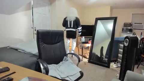 Kyran pronounced Kieran online show from 10/25/25, 10:48