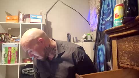 kyrowho online show from 11/15/25, 11:29