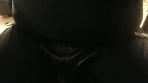 Snapshot of l0ngjohnsilv3er chatting on 10/02/25, 05:20 l0ngjohnsilv3er online show from 10/02/25, 05:20