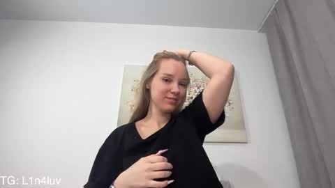 lina online show from 02/23/26, 04:32