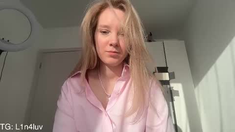 lina online show from 03/15/26, 02:12