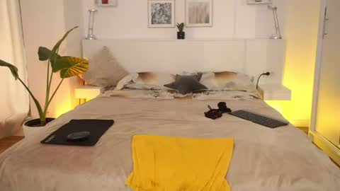 Viktoria White  online show from 07/11/26, 07:55