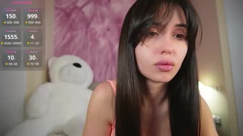 Snapshot of l1tww chatting on 12/19/25, 11:39 Malika online show from 12/19/25, 11:39