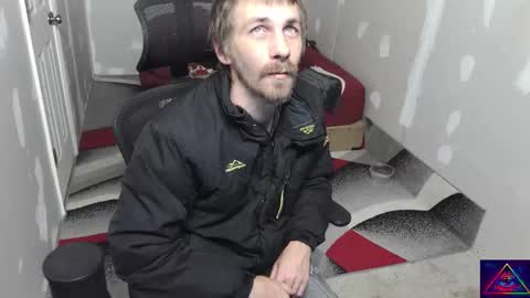 Snapshot of l1v1nth3dr3am chatting on 11/12/25, 04:35 l1v1nth3dr3am online show from 11/12/25, 04:35