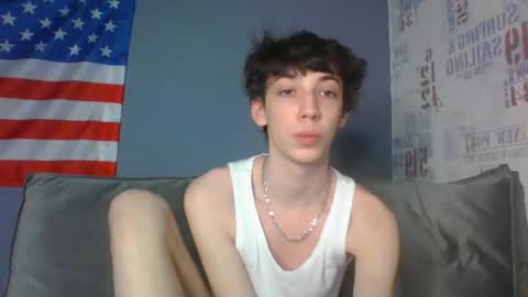 liam online show from 04/15/26, 01:51