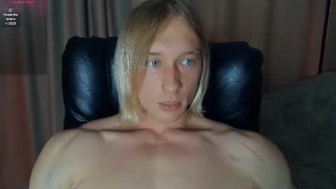 Snapshot of l_adonis_l chatting on 07/25/26, 09:29 Adonis online show from 07/25/26, 09:29