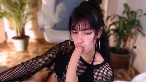 l_e_a online show from 02/18/25, 08:49