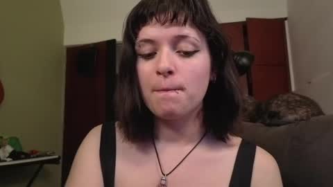 Snapshot of la_femme_fatale_ chatting on 05/07/26, 10:37 Hanna FREE ONLYFANS online show from 05/07/26, 10:37