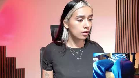 T A T I A N A online show from 05/02/26, 01:27