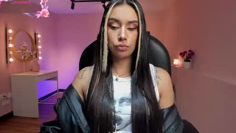 T A T I A N A online show from 07/10/26, 11:13