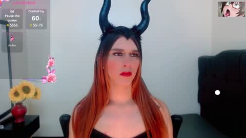 Snapshot of la_ratona_1 chatting on 01/31/25, 08:12 AriSaray online show from 01/31/25, 08:12