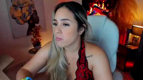 Snapshot of la_venezolana chatting on 06/19/26, 04:06 Vero online show from 06/19/26, 04:06