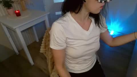Snapshot of laady_lea chatting on 05/22/26, 07:48 Lady Pearl online show from 05/22/26, 07:48