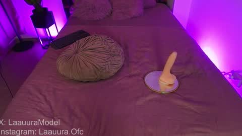 Only Fans  laauura online show from 01/05/26, 05:27