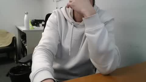 labelette007 online show from 02/06/26, 09:34