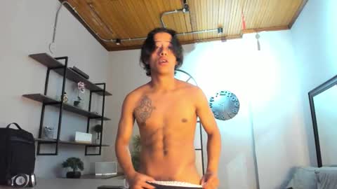 Snapshot of labrinthteasing chatting on 11/19/25, 03:45 labrinthteasing online show from 11/19/25, 03:45