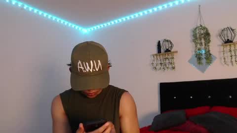 labrinthteasing online show from 05/05/26, 12:07
