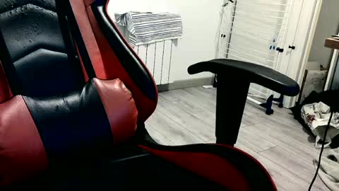 Snapshot of labulledo chatting on 07/17/26, 12:17 labulledo online show from 07/17/26, 12:17