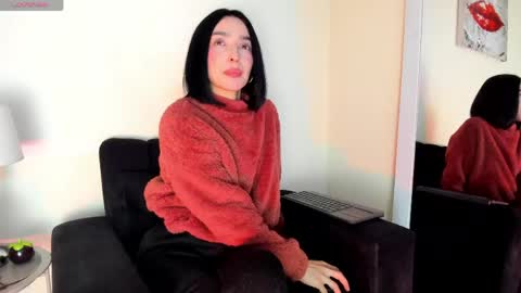 Snapshot of lace_victoria chatting on 06/10/26, 01:06 lace_victoria online show from 06/10/26, 01:06