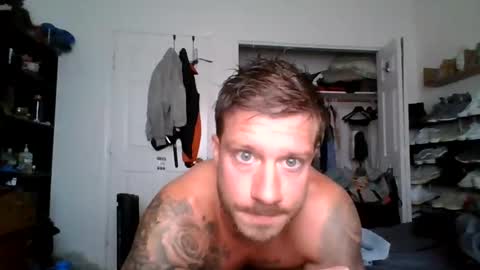 lacrioxcum18 online show from 10/22/25, 04:40