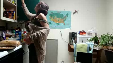 lacybell online show from 03/10/25, 05:22