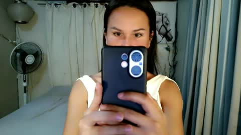 Snapshot of lady_bitxh chatting on 07/13/26, 01:52 gongx13 my IG online show from 07/13/26, 01:52