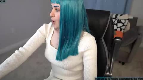 Snapshot of lady_bpd chatting on 11/01/25, 01:40 Anna online show from 11/01/25, 01:40