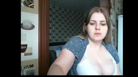 lady cute cat29 online show from 03/18/26, 02:37