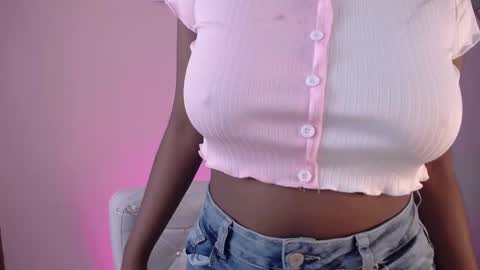 Snapshot of lady_danbury chatting on 03/02/25, 05:47 Karla - Instagram lady karla1 online show from 03/02/25, 05:47