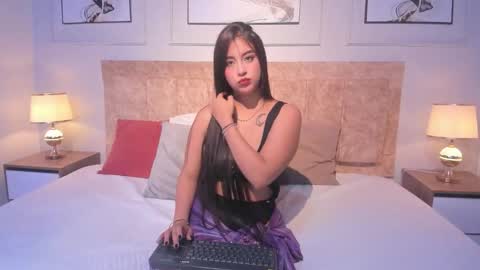 lady_dark__ online show from 02/17/26, 07:42