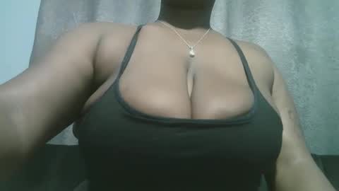 lady_dearra online show from 09/12/25, 02:00