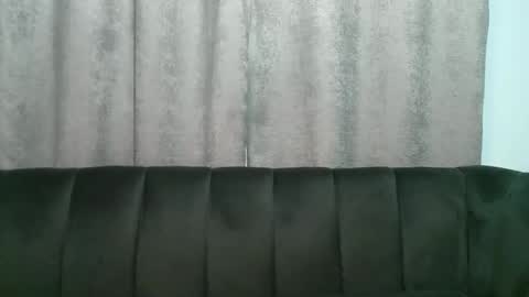 lady_dearra online show from 05/27/26, 01:57