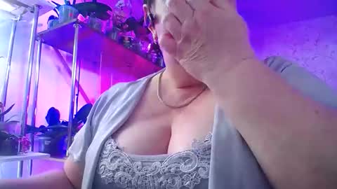 Lady Gloria online show from 04/10/26, 09:58