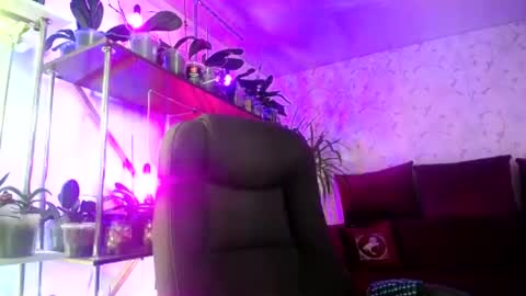 Lady Gloria online show from 06/20/26, 07:55