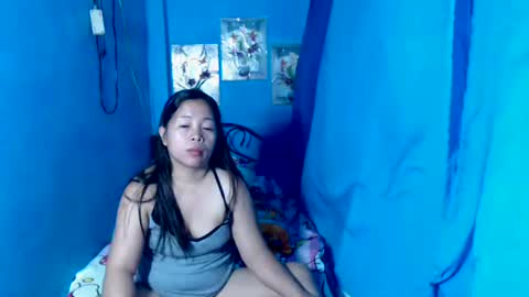 Snapshot of lady_in_bed69 chatting on 05/09/26, 10:59 lady_in_bed69 online show from 05/09/26, 10:59