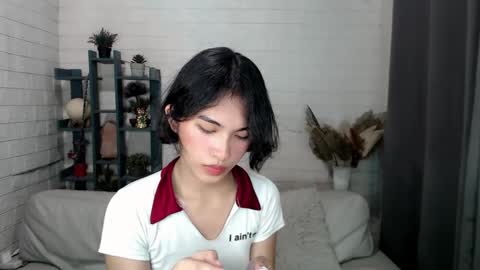 Snapshot of lady_jedyy chatting on 12/28/24, 06:17 online show from 12/28/24, 06:17