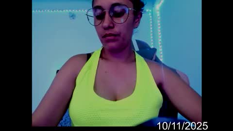 Snapshot of lady_jhana chatting on 11/10/25, 12:48 Jhana online show from 11/10/25, 12:48