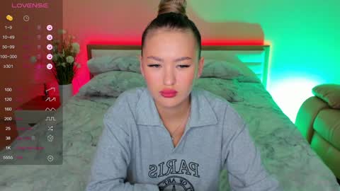 Krissy online show from 01/09/25, 04:17