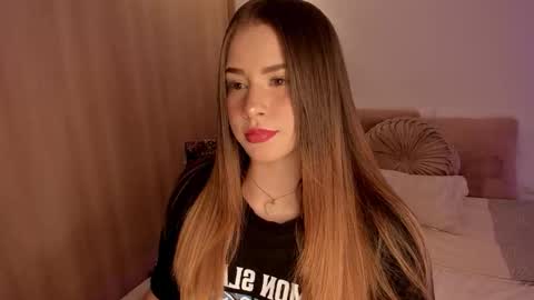 Snapshot of lady_lacey05 chatting on 09/21/25, 09:11 Gaby online show from 09/21/25, 09:11