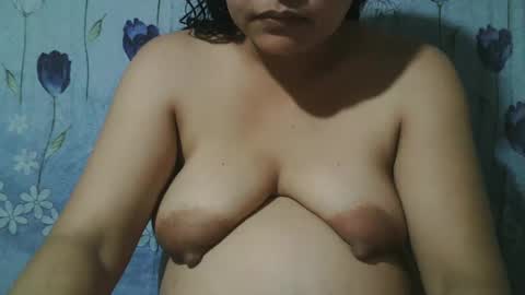 lady_love063 online show from 01/18/25, 07:17