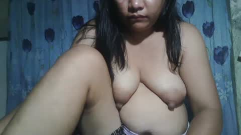 lady_love063 online show from 10/17/25, 09:06