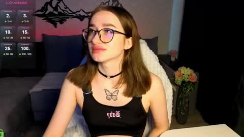 Snapshot of lady_luck18 chatting on 05/02/26, 01:10 Olivia online show from 05/02/26, 01:10