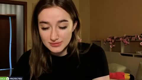 Olivia online show from 07/30/26, 12:53