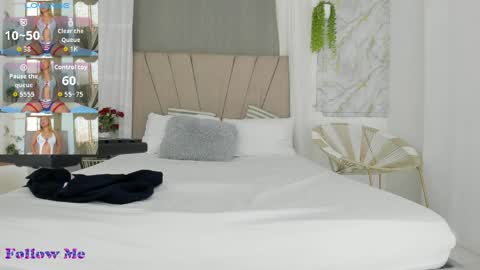 Snapshot of lady_miss___ chatting on 05/04/26, 12:23 lady_miss___ online show from 05/04/26, 12:23