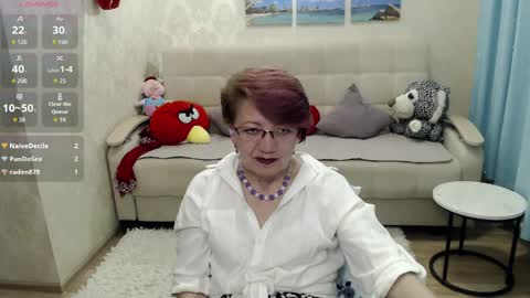 Diana online show from 05/10/26, 05:07