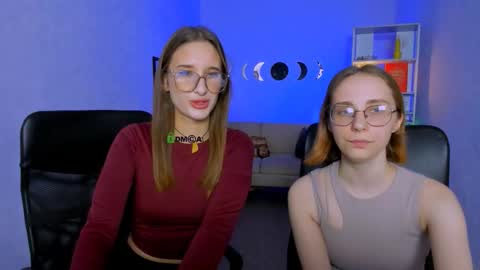 lady online show from 11/15/25, 07:05