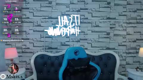 Snapshot of lady_violet_bridgerton_a chatting on 02/27/25, 01:38 Lady Violet Bridgerton online show from 02/27/25, 01:38