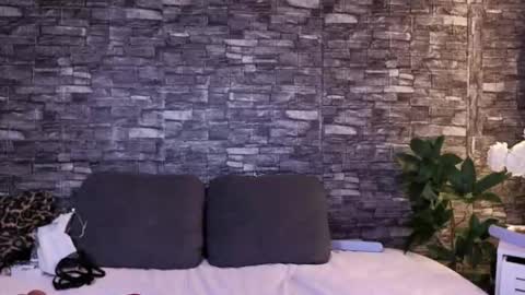 Jenny online show from 02/02/26, 12:04